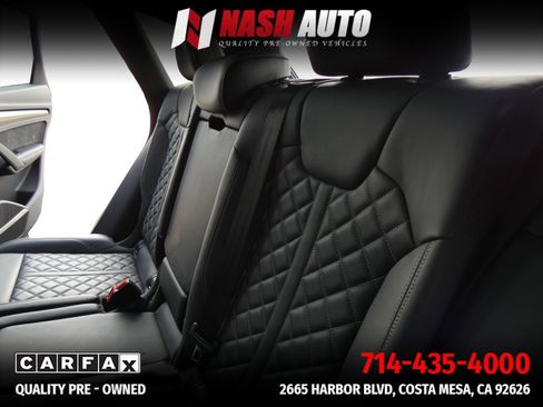 Used 2018 Audi SQ5 Premium Plus w/ S Sport Package AWD/4WD image 44