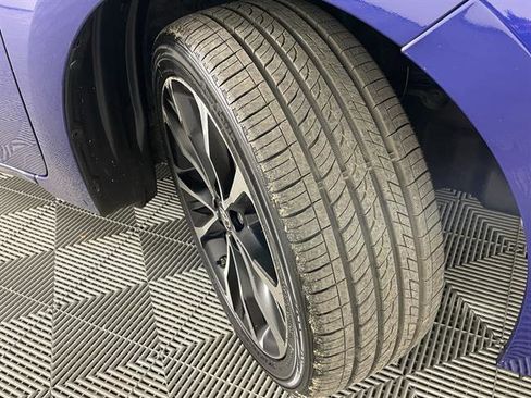 Certified 2018 Toyota Corolla SE image 23