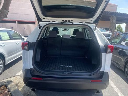 Used 2024 Toyota RAV4 XLE w/ Weather Package AWD/4WD image 20
