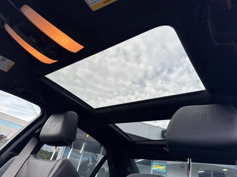 Used 2014 Mercedes-Benz E 63 AMG S-Model image 37