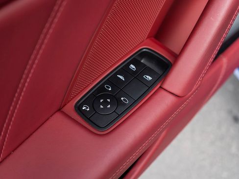 Used 2024 Porsche 911 Turbo S AWD/4WD image 30