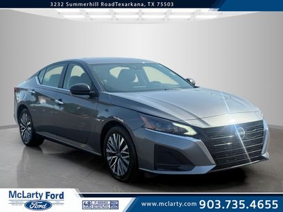 Used 2025 Nissan Altima 2.5 SV