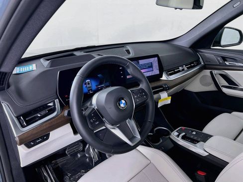 New 2026 BMW X1 xDrive28i w/ Technology Package AWD/4WD image 10