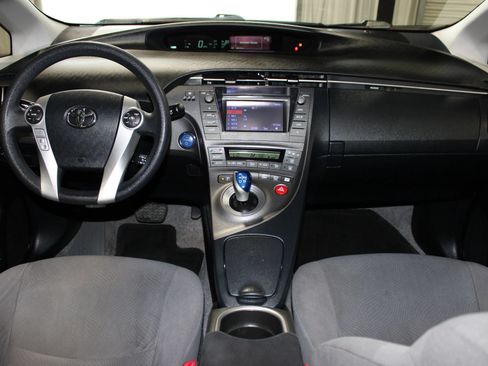 Used 2013 Toyota Prius Three FWD image 12