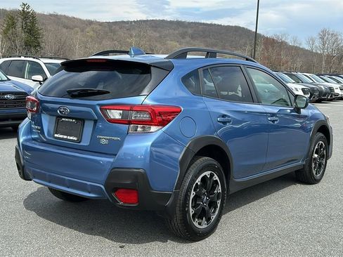 Used 2021 Subaru Crosstrek 2.0i Premium w/ Moonroof Package AWD/4WD image 4