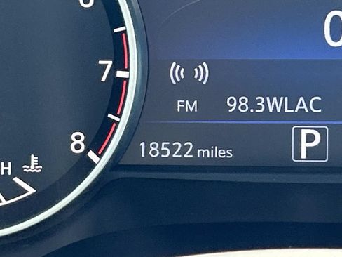 Used 2023 Nissan Maxima SR w/ Sport Mat Group FWD image 38