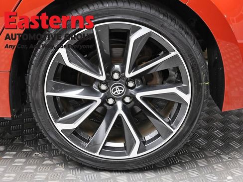 Used 2019 Toyota Corolla XSE FWD image 8