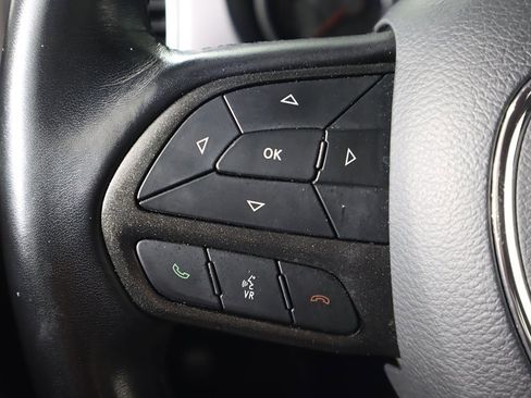 Used 2023 Dodge Charger GT image 32