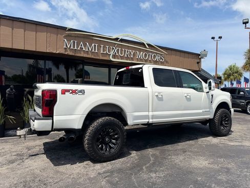 Used 2019 Ford F250 Lariat w/ Lariat Ultimate Package AWD/4WD image 13