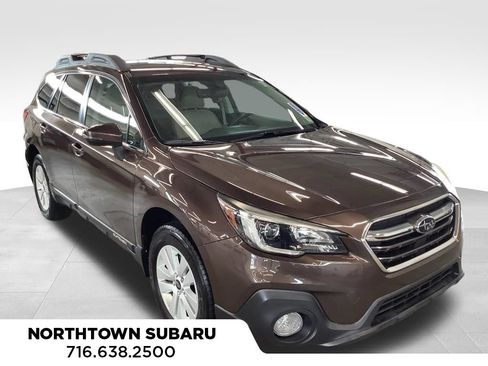 Used 2019 Subaru Outback 2.5i Premium AWD/4WD image 23