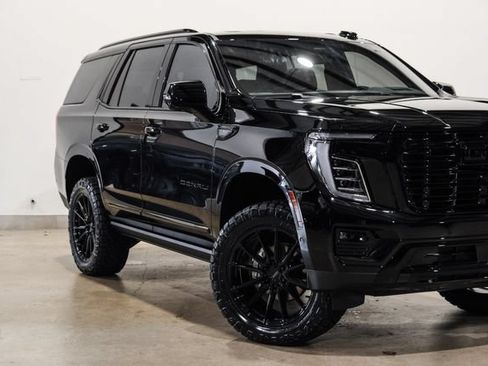 Used 2026 GMC Yukon Denali w/ Sun & Power Step Package AWD/4WD image 22