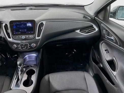 Used 2022 Chevrolet Malibu LS w/ Driver Confidence Package II FWD image 21