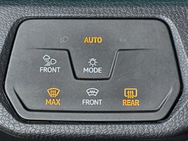 Used 2023 Volkswagen ID.4 Pro S AWD/4WD image 10