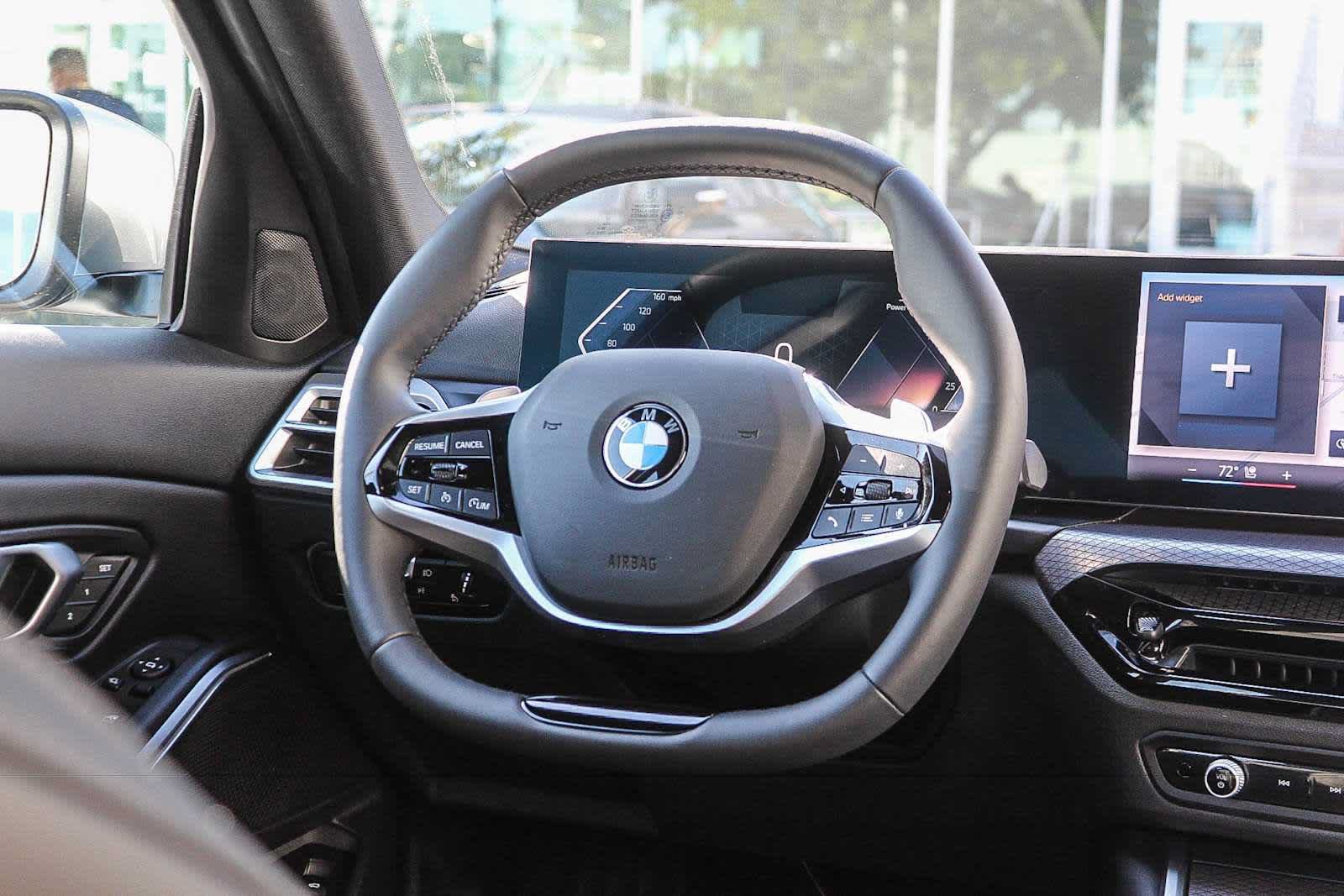 Used 2026 BMW 330i Sedan w/ Convenience Package RWD image 27