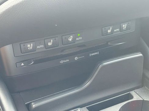 Used 2019 Lexus ES 350 F Sport w/ Accessory Package 2 FWD image 31