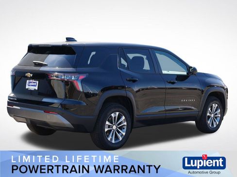 Used 2026 Chevrolet Equinox LT w/ Convenience Package II image 4