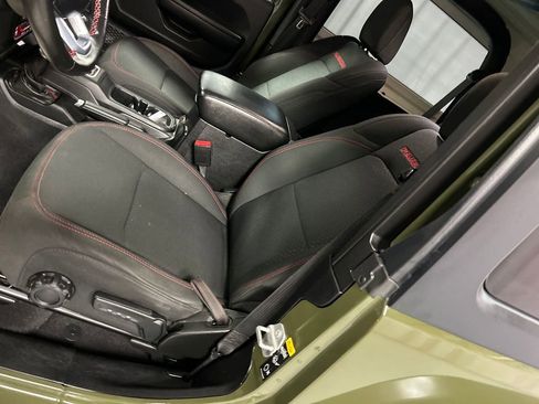 Used 2021 Jeep Wrangler Rubicon image 11