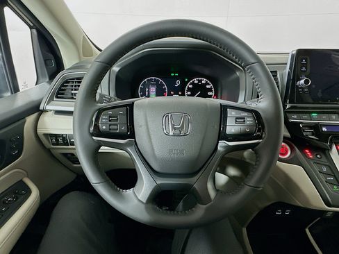 New 2026 Honda Odyssey EX-L image 11