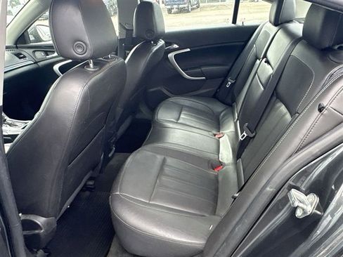 Used 2017 Buick Regal Premium image 23