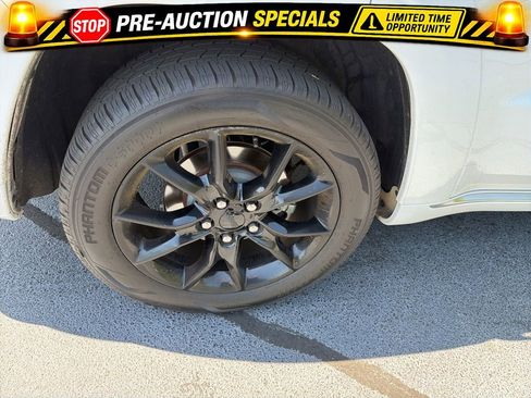 Used 2016 Jeep Grand Cherokee Summit w/ Platinum Series Group RWD image 6