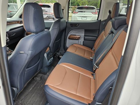 Used 2022 Ford Maverick Lariat w/ Lariat Luxury Package FWD image 10