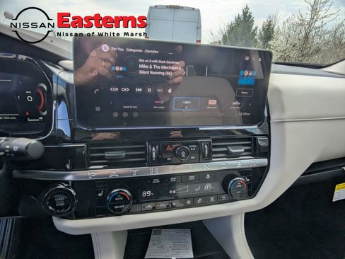 New 2026 Nissan Pathfinder SL image 13