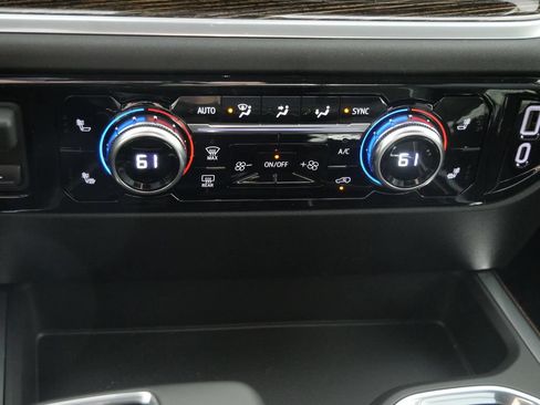 New 2026 GMC Sierra 1500 Elevation w/ Elevation Premium Package AWD/4WD image 23