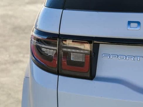 New 2024 Land Rover Discovery Sport S image 7