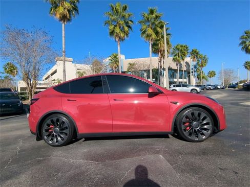 Used 2022 Tesla Model Y Performance image 4