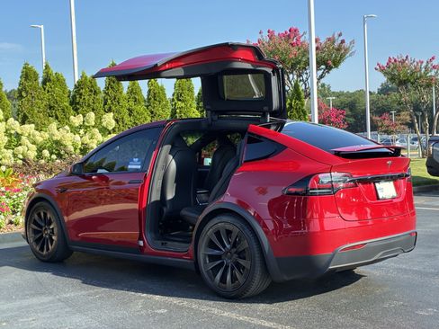 Used 2022 Tesla Model X AWD/4WD image 10