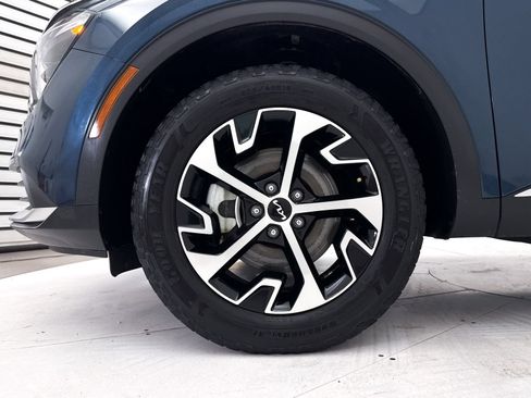 Used 2023 Kia Sportage EX AWD/4WD image 15