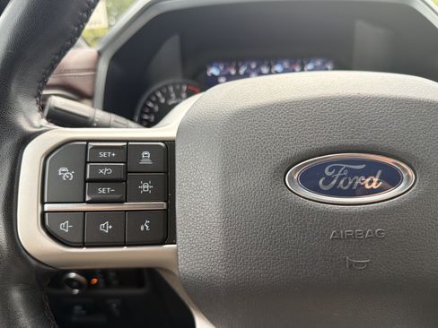 Used 2023 Ford Expedition Max Limited RWD image 9