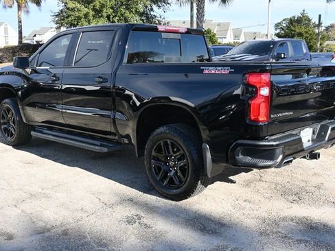 Used 2019 Chevrolet Silverado 1500 LT Trail Boss image 3