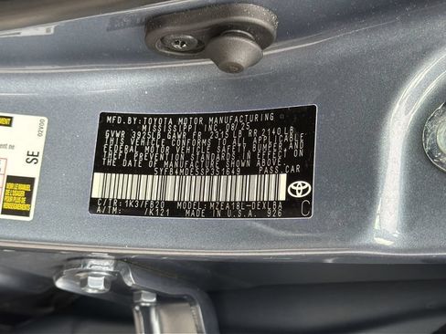 Used 2025 Toyota Corolla LE FWD image 36