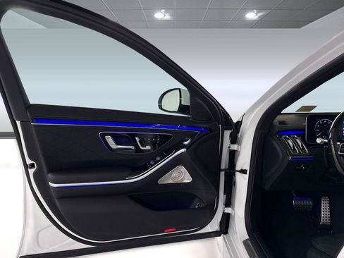 New 2026 Mercedes-Benz S 580e 4MATIC Sedan image 18