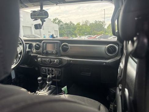 Used 2020 Jeep Gladiator Sport w/ Quick Order Package 24S AWD/4WD image 42