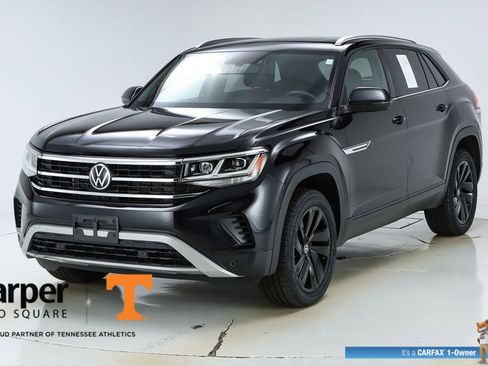 Used 2023 Volkswagen Atlas Cross Sport SE w/ Panoramic Sunroof Package image 41