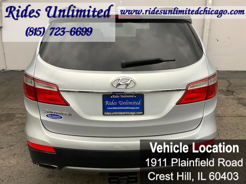 Used 2014 Hyundai Santa Fe GLS FWD image 5
