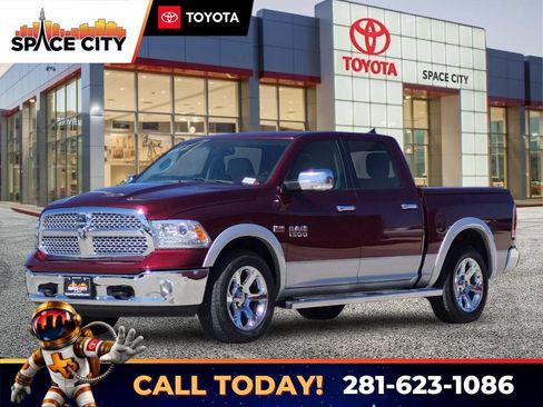 Used 2017 RAM 1500 Laramie w/ Convenience Group AWD/4WD image 1