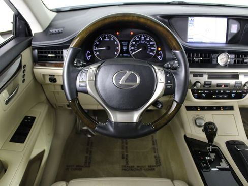 Used 2014 Lexus ES 350 w/ Ultra Luxury Package image 6