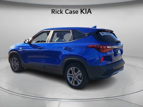 Used 2023 Kia Seltos LX image 7