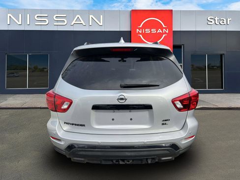 Used 2020 Nissan Pathfinder SL AWD/4WD image 5