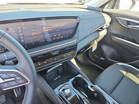New 2026 Buick Envision Sport Touring AWD/4WD image 16