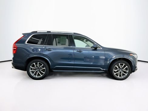 Used 2019 Volvo XC90 T5 Momentum w/ Protection Package Premier AWD/4WD image 10