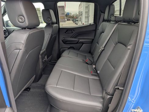 New 2025 Chevrolet Colorado Trail Boss w/ Midnight Edition image 12