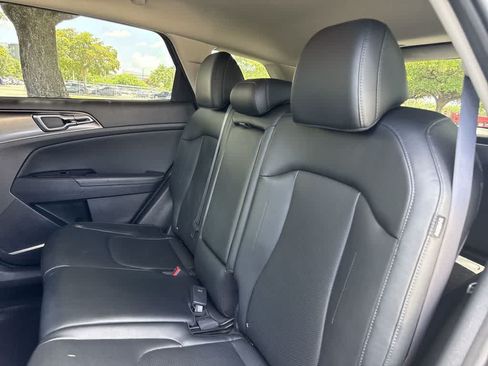 Certified 2025 Kia Sportage EX FWD image 22