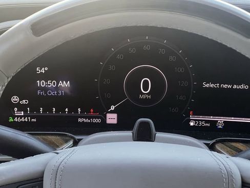 Certified 2023 Cadillac Escalade ESV Premium Luxury Platinum image 16