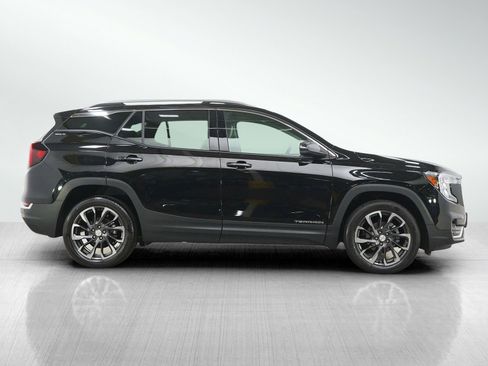 Used 2022 GMC Terrain SLT w/ Infotainment Package II AWD/4WD image 6