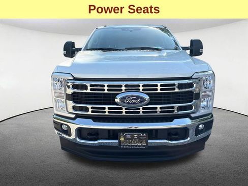 Used 2024 Ford F250 XLT AWD/4WD image 4