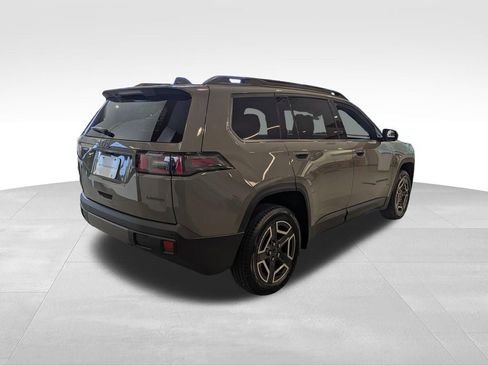 New 2026 Jeep Cherokee Laredo AWD/4WD image 3